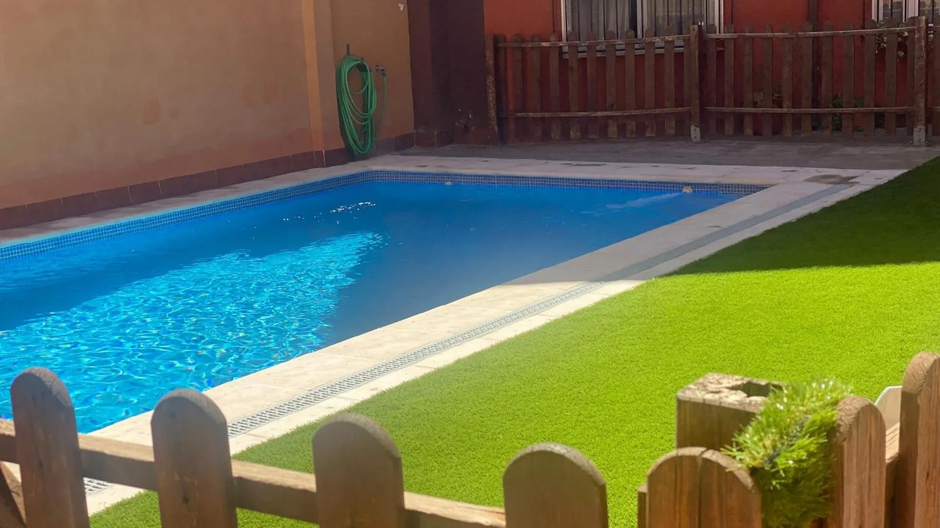 Apartamentos Alcazar De バエサ スペイン