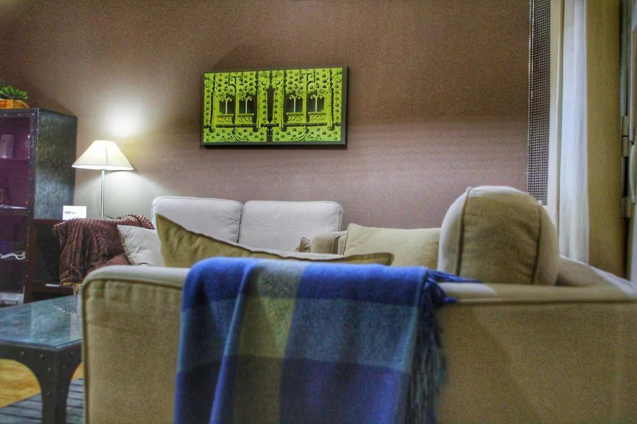 Apartamentos Alcazar De バエサ アパート