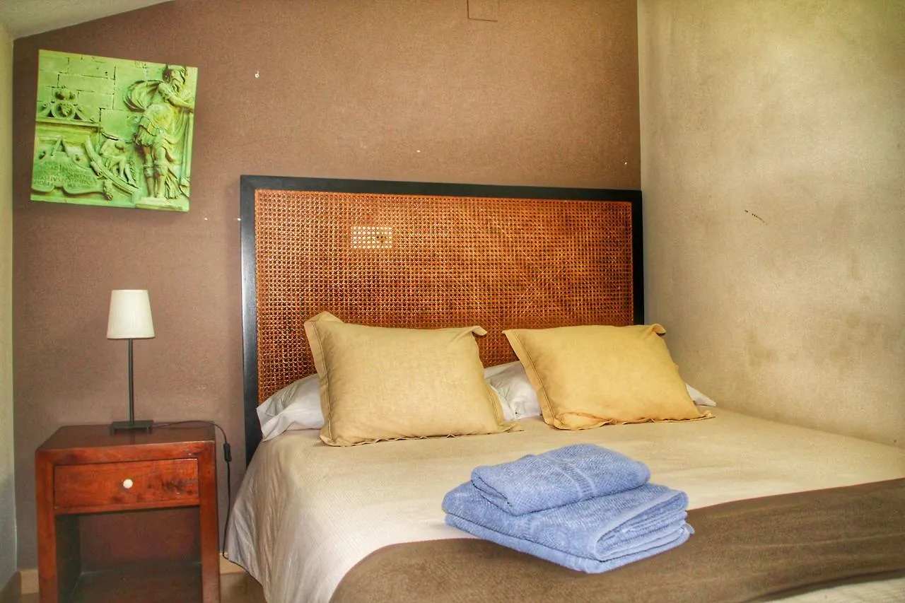 アパート Apartamentos Alcazar De バエサ スペイン